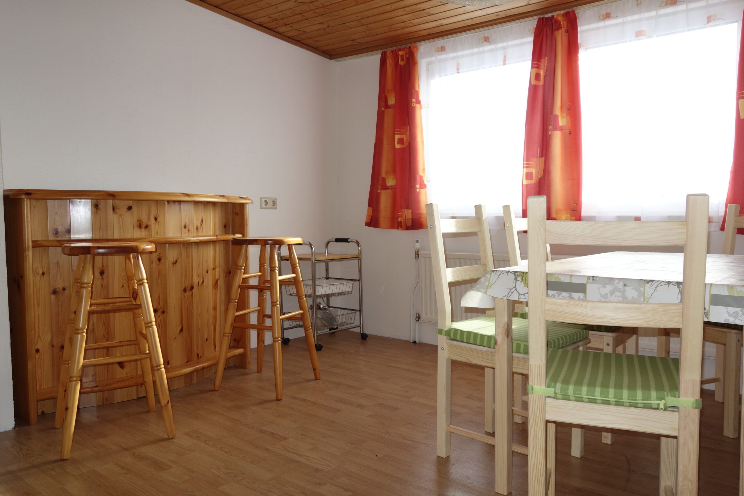 Wohn- und Schlafbereich im Apartment Fohnsdorf DL